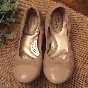 Dexflex Comfort Ballet Flats Size 8